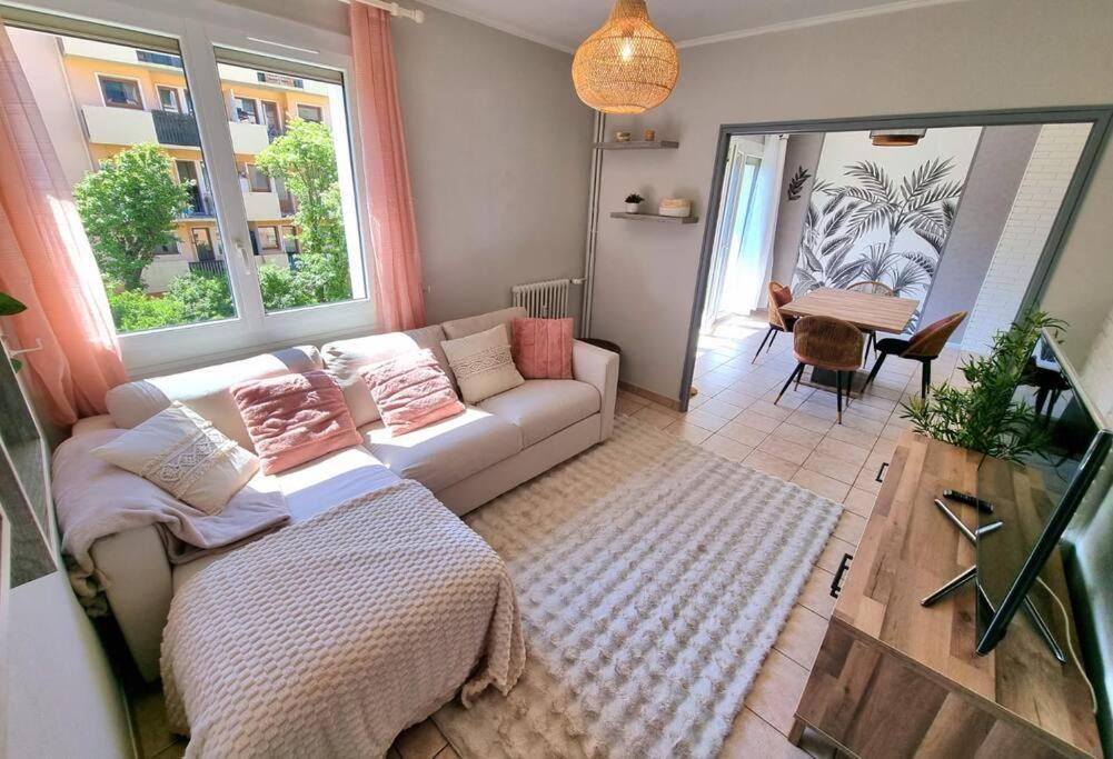 Appartement Cosy Entre Lac Et Montagne トノン・レ・バン エクステリア 写真